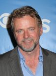 Aidan Quinn