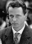 Aidan Quinn