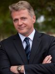 Aidan Quinn