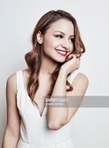 Aimee Carrero photo