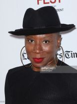 Aisha Hinds photo