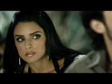 Aislinn Derbez