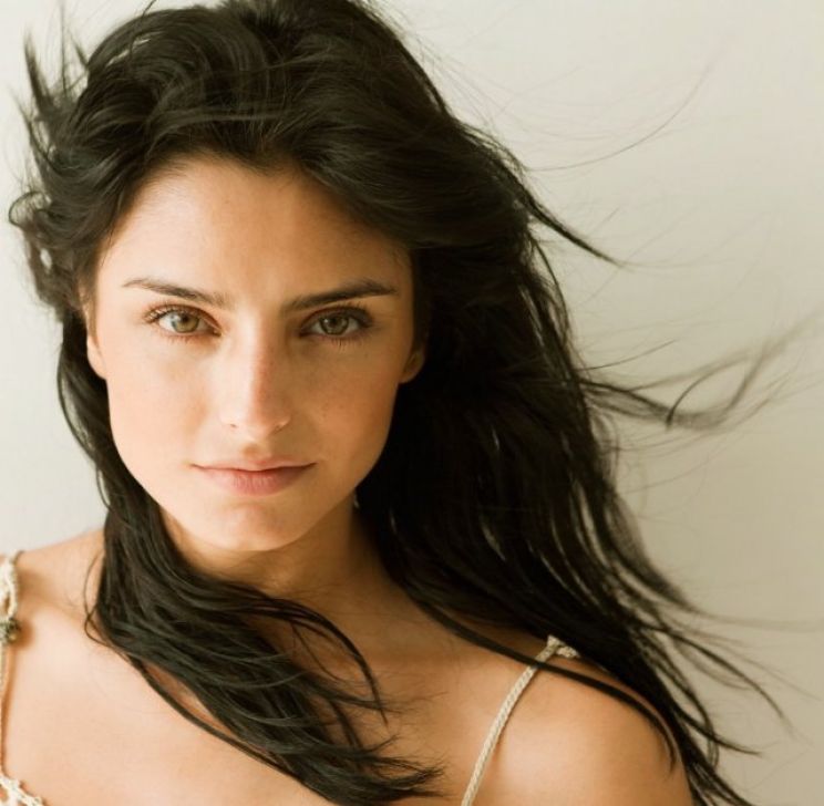 Aislinn Derbez