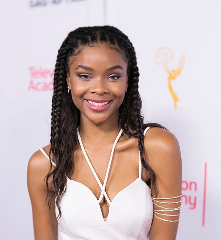 Ajiona Alexus