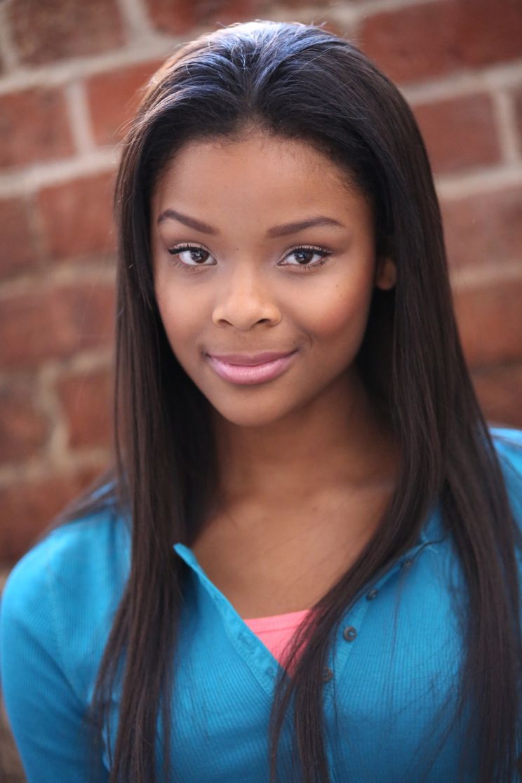 Ajiona Alexus