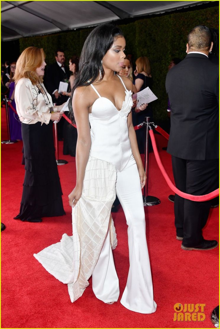 Ajiona Alexus