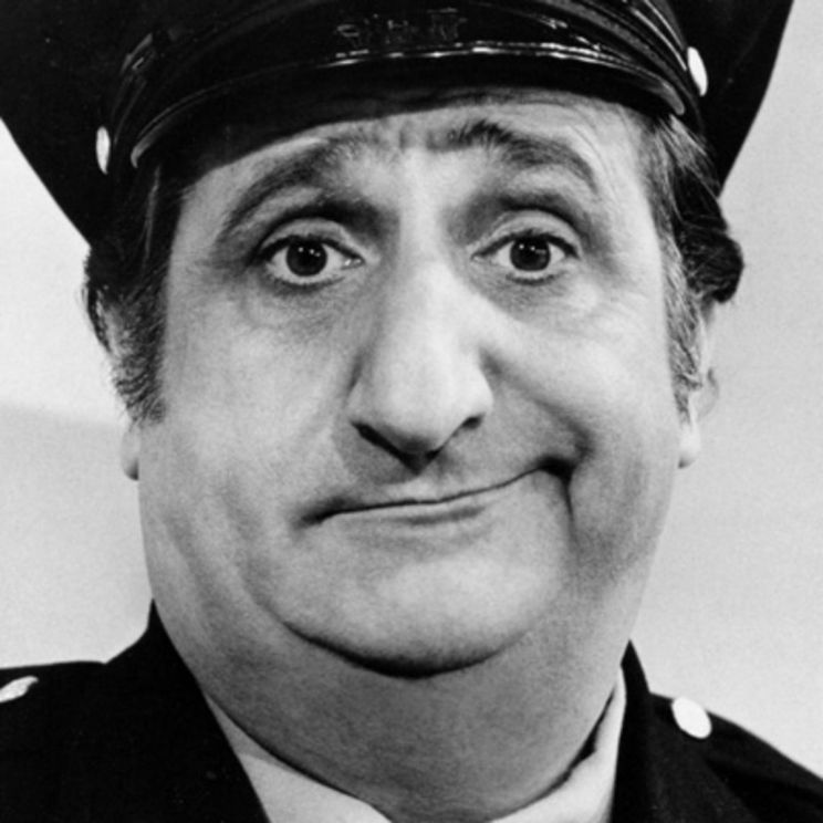 Al Molinaro