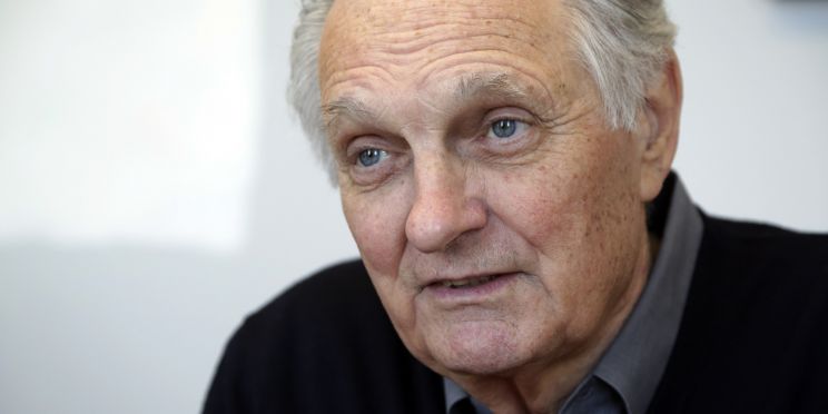 Alan Alda