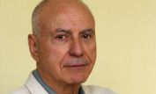 Alan Arkin