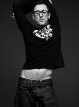 Alan Cumming photo