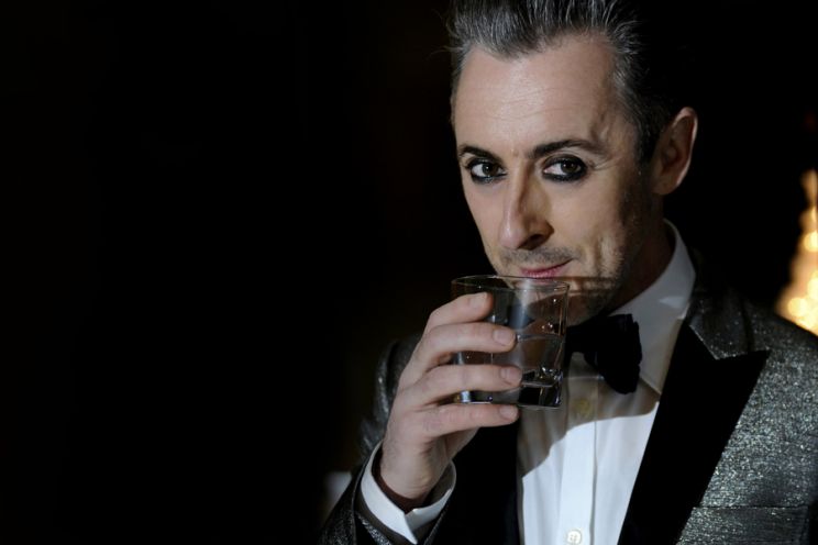 Alan Cumming