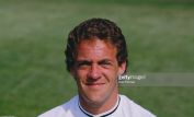 Alan Curtis