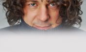 Alan Davies