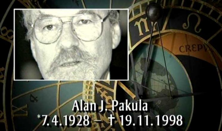 Alan J. Pakula