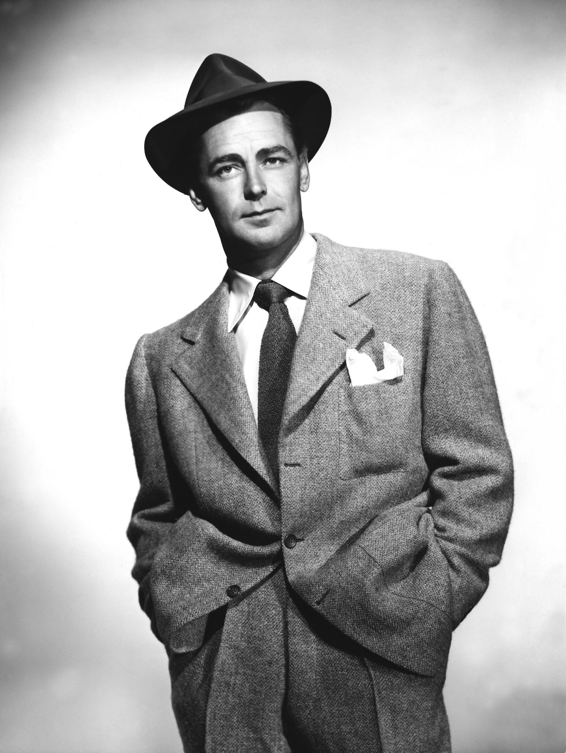 Pictures of Alan Ladd