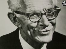 Alan Napier