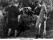 Alan Napier
