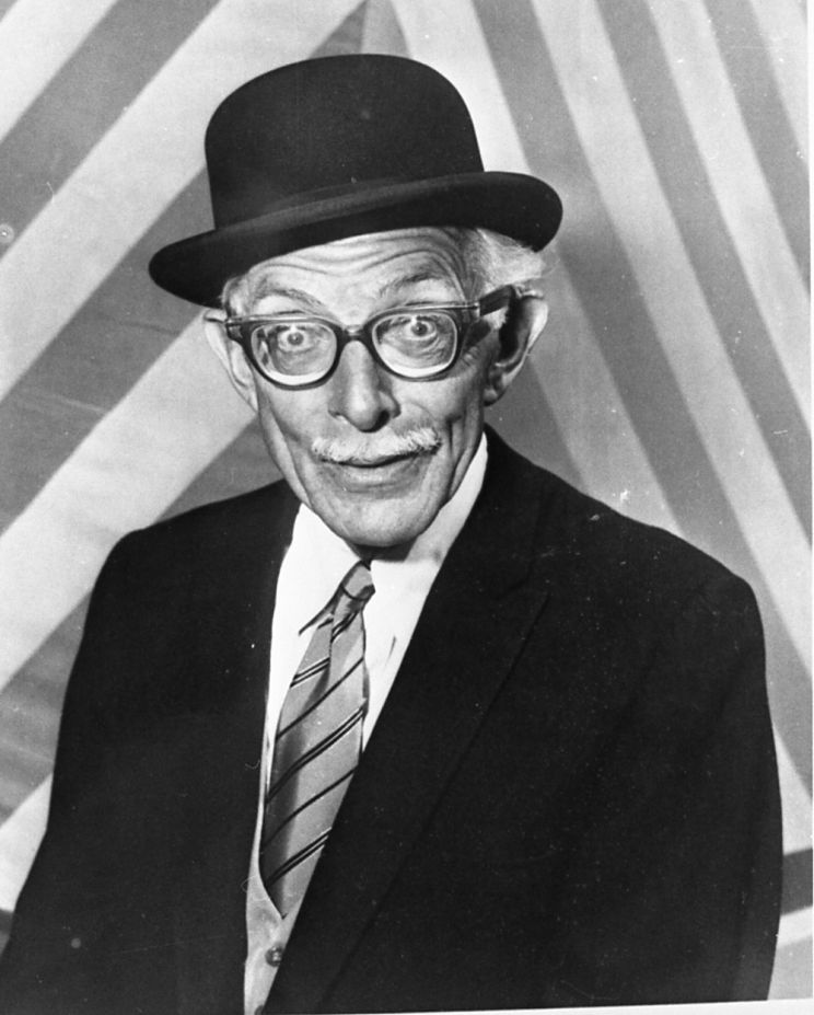 Alan Napier