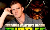 Alan Ritchson