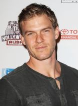 Alan Ritchson #82716 picture (Portrait Medium)