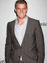 Alan Ritchson