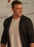 Alan Ritchson