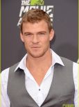 Alan Ritchson