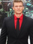 Alan Ritchson