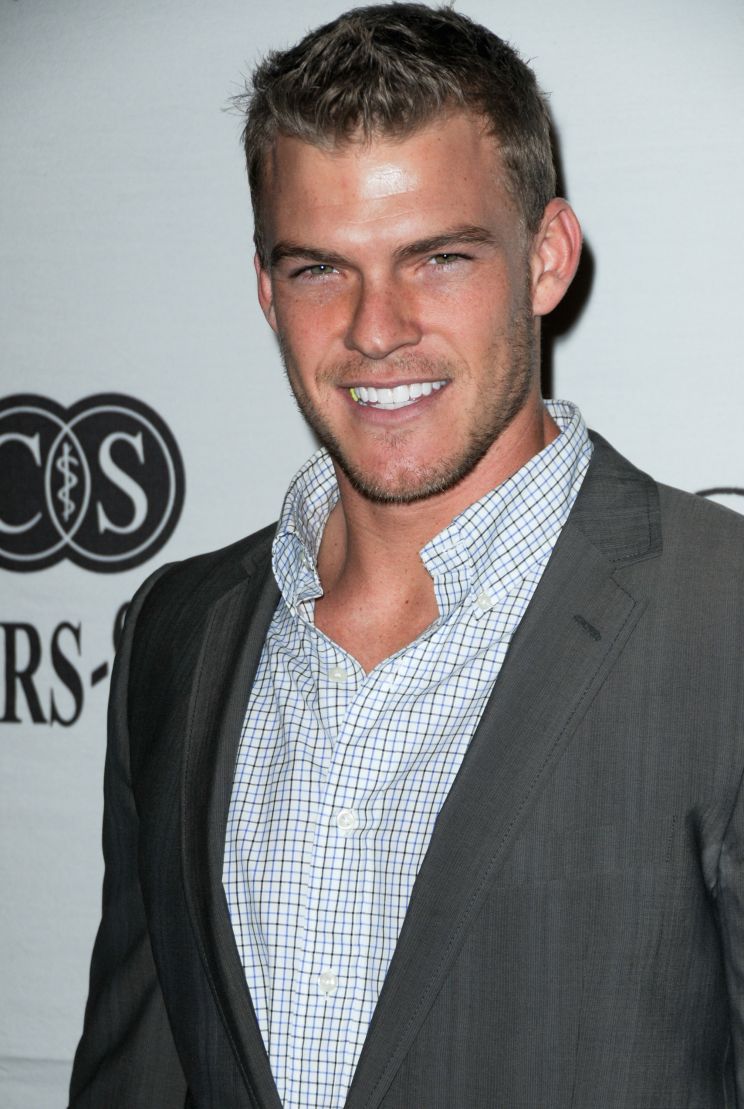 Alan Ritchson