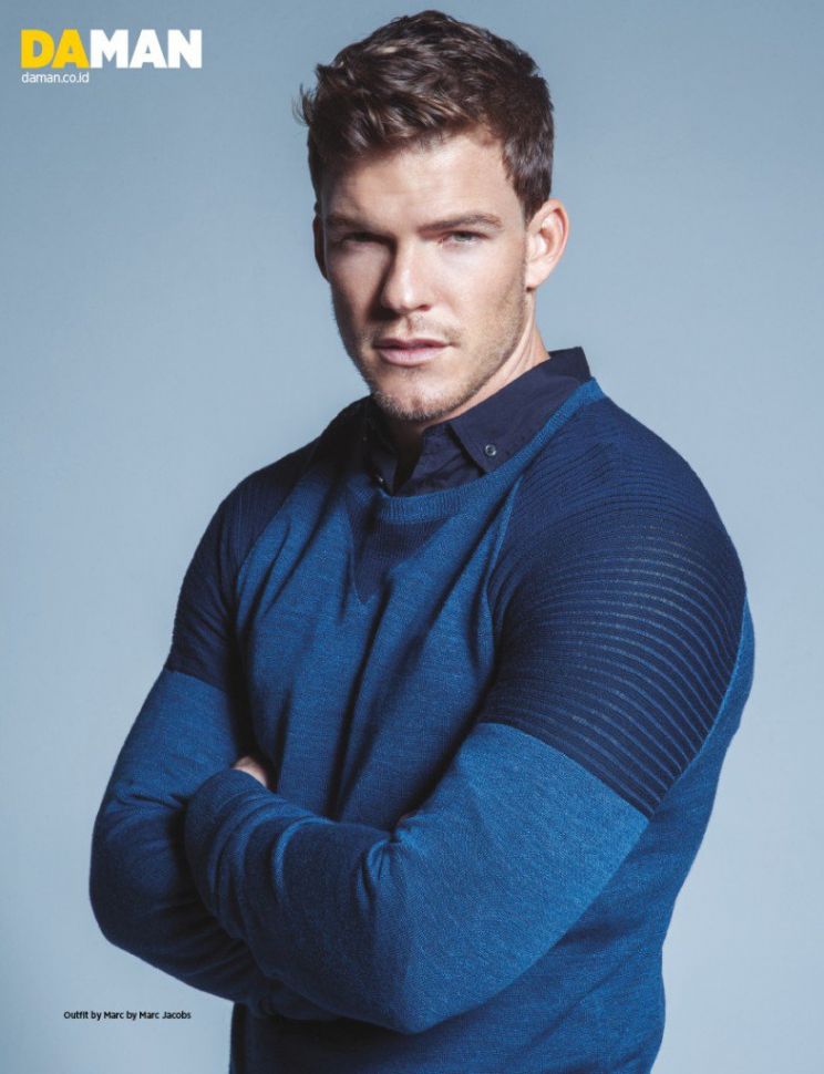 Alan Ritchson