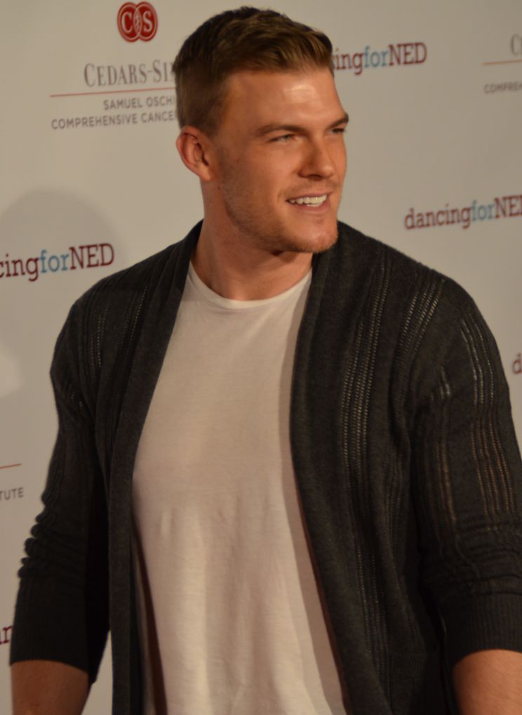 Alan Ritchson