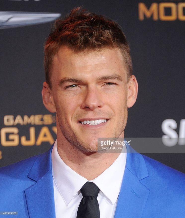 Alan Ritchson