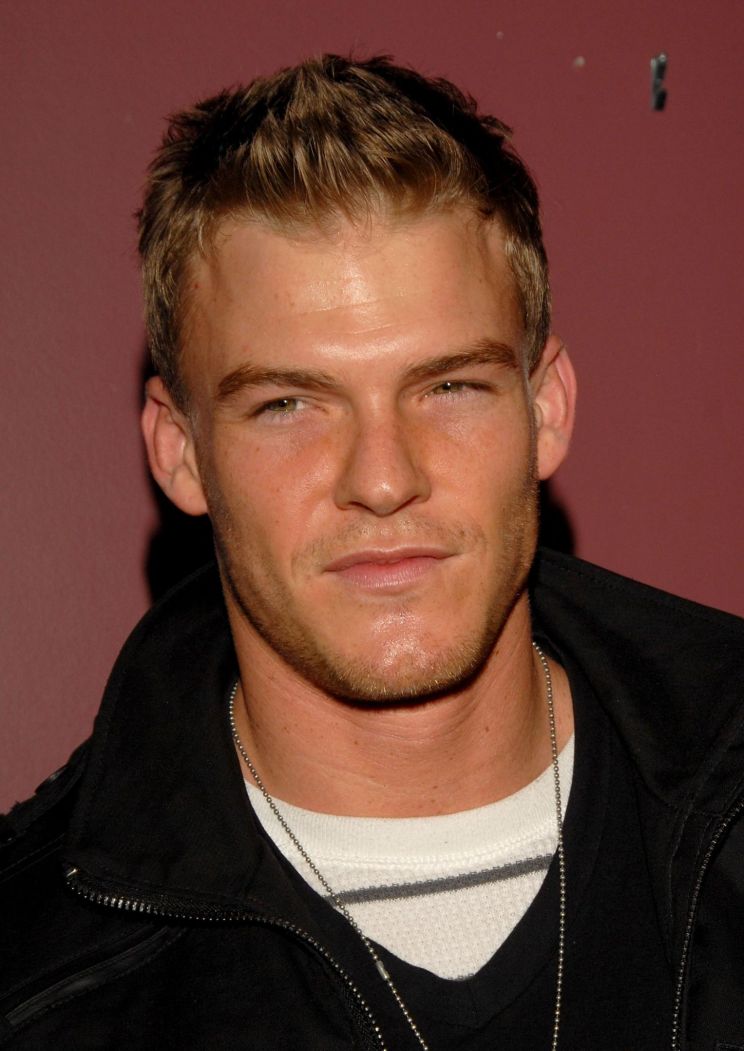 Alan Ritchson