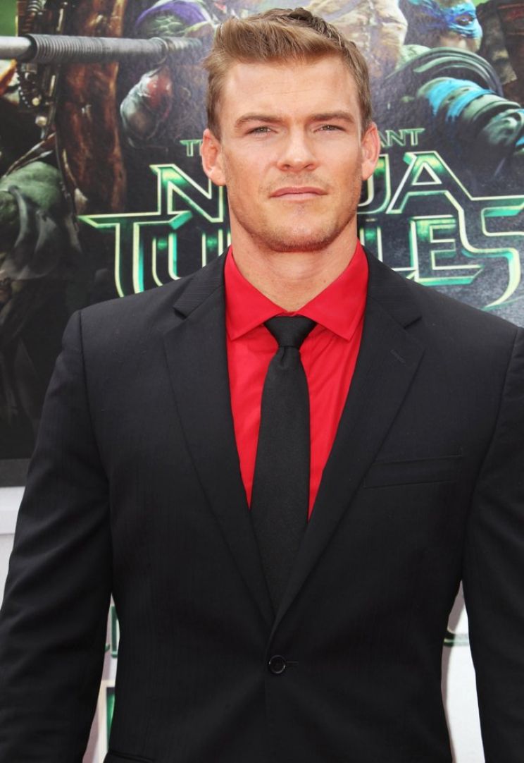 Alan Ritchson