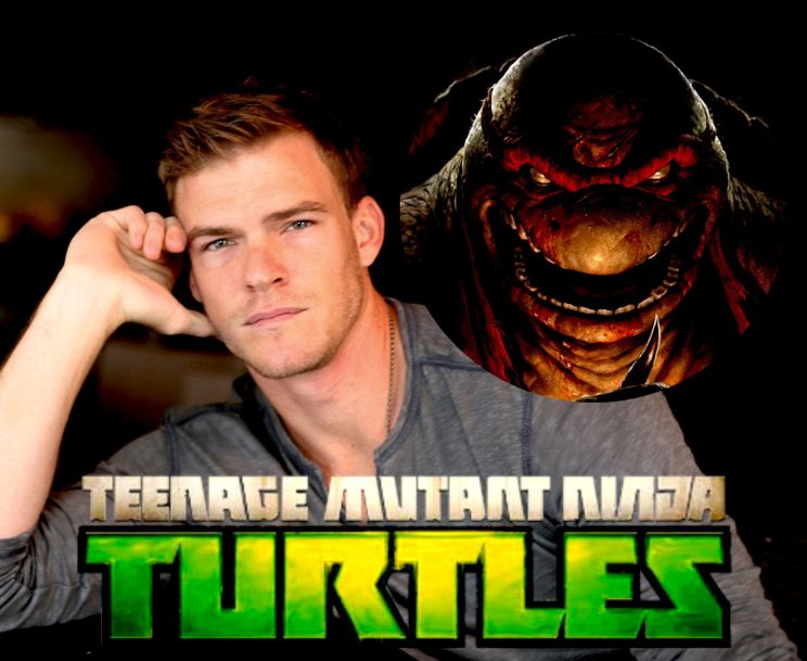 Alan Ritchson