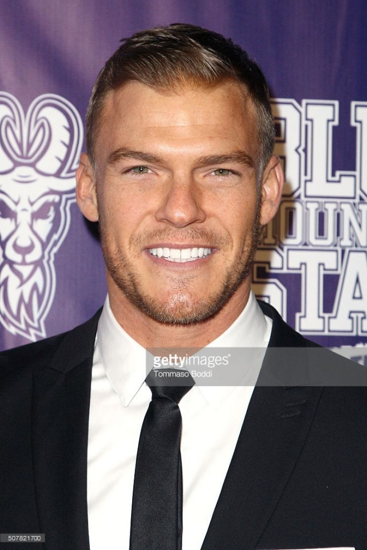 Alan Ritchson