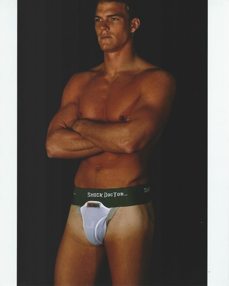 Alan Ritchson