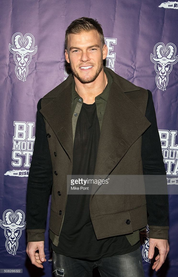 Alan Ritchson