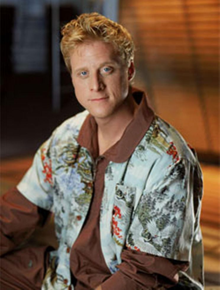 Pictures of Alan Tudyk