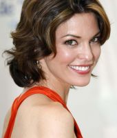 Alana De La Garza
