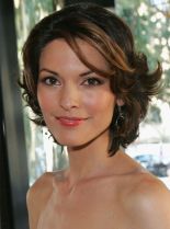 Alana De La Garza