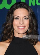 Alana De La Garza photo