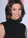 Alana De La Garza