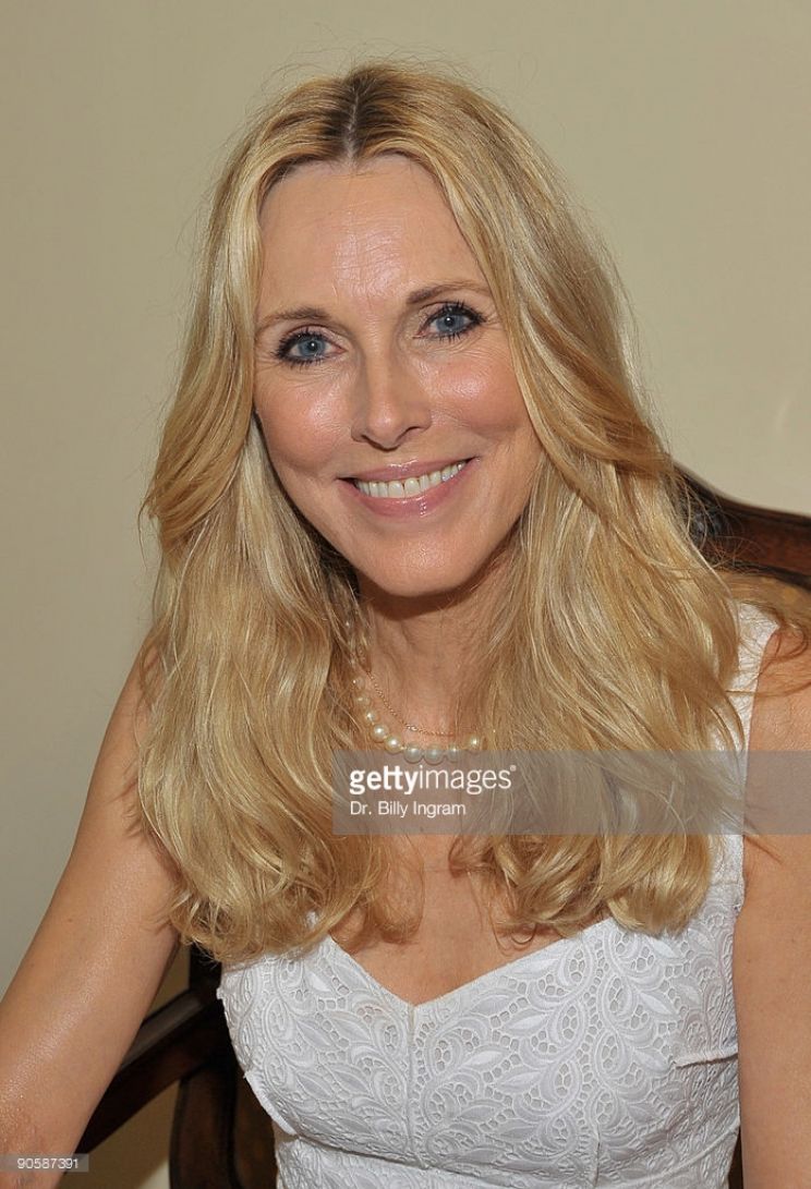 Alana Stewart