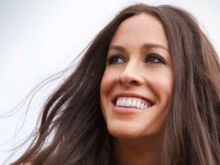 Alanis Morissette photo