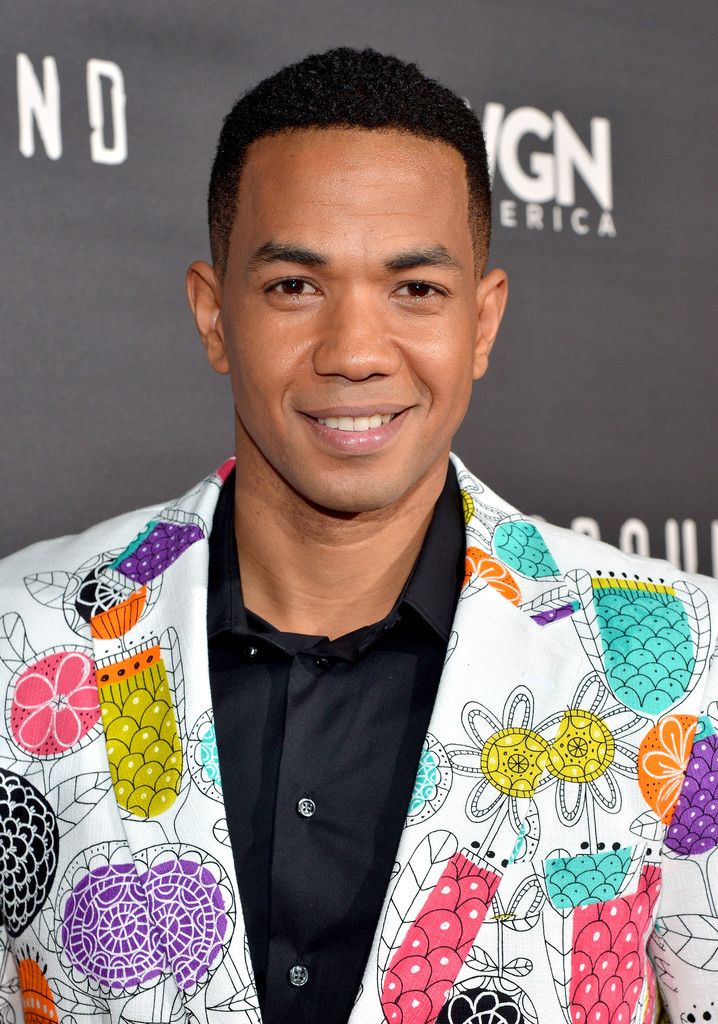 Pictures of Alano Miller
