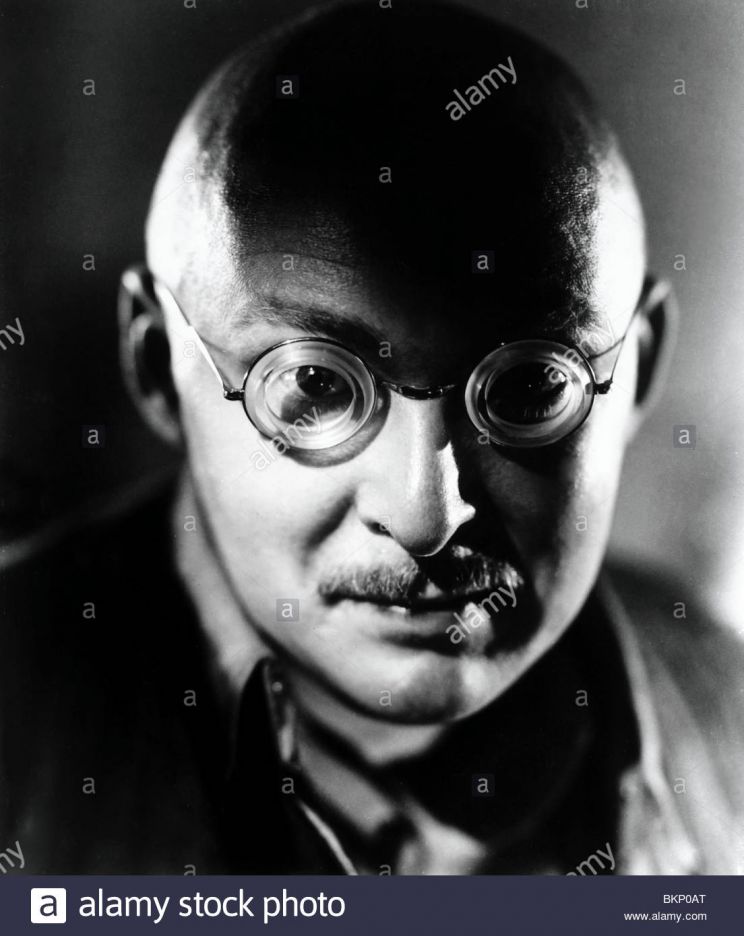 Albert Dekker