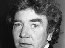 Albert Finney