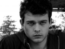 Alden Ehrenreich