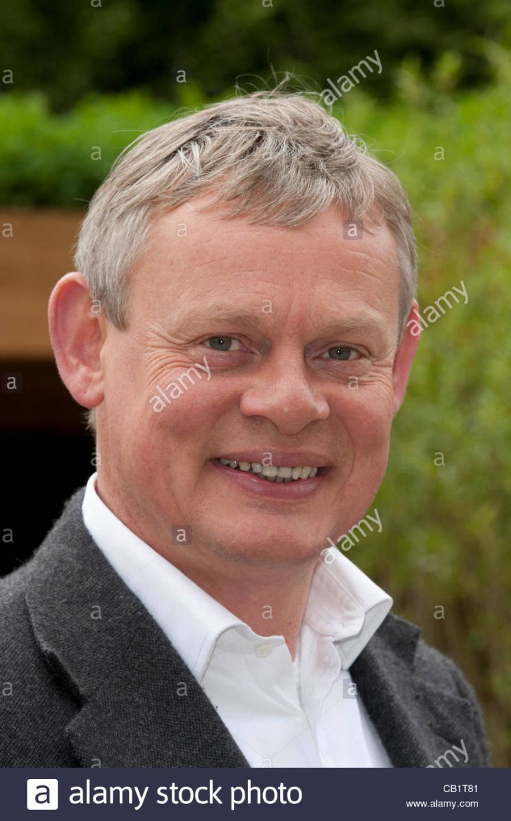 Alec Clunes